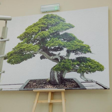Hotel Bonsai Niemcza Exterior photo